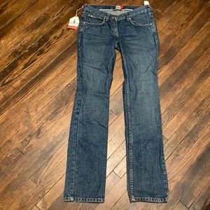 Max Jeans. Size 27. NWTs.